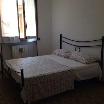 Villa Pusiano 26 Milan Hotel