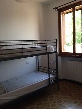 Villa Pusiano 26 Milan Hotel